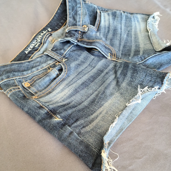 American Eagle Jean shorts - Picture 3 of 3